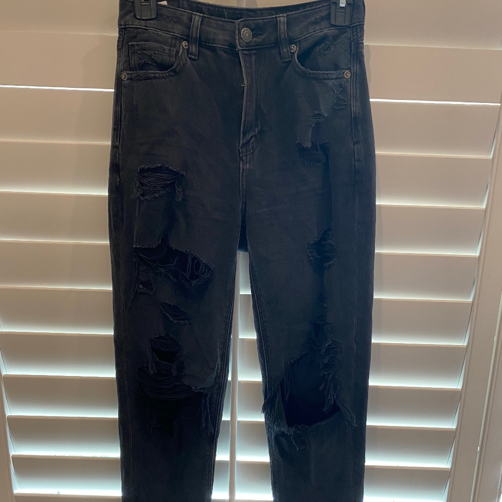 American Eagle Ripped Black Comfort Stretch Jeans